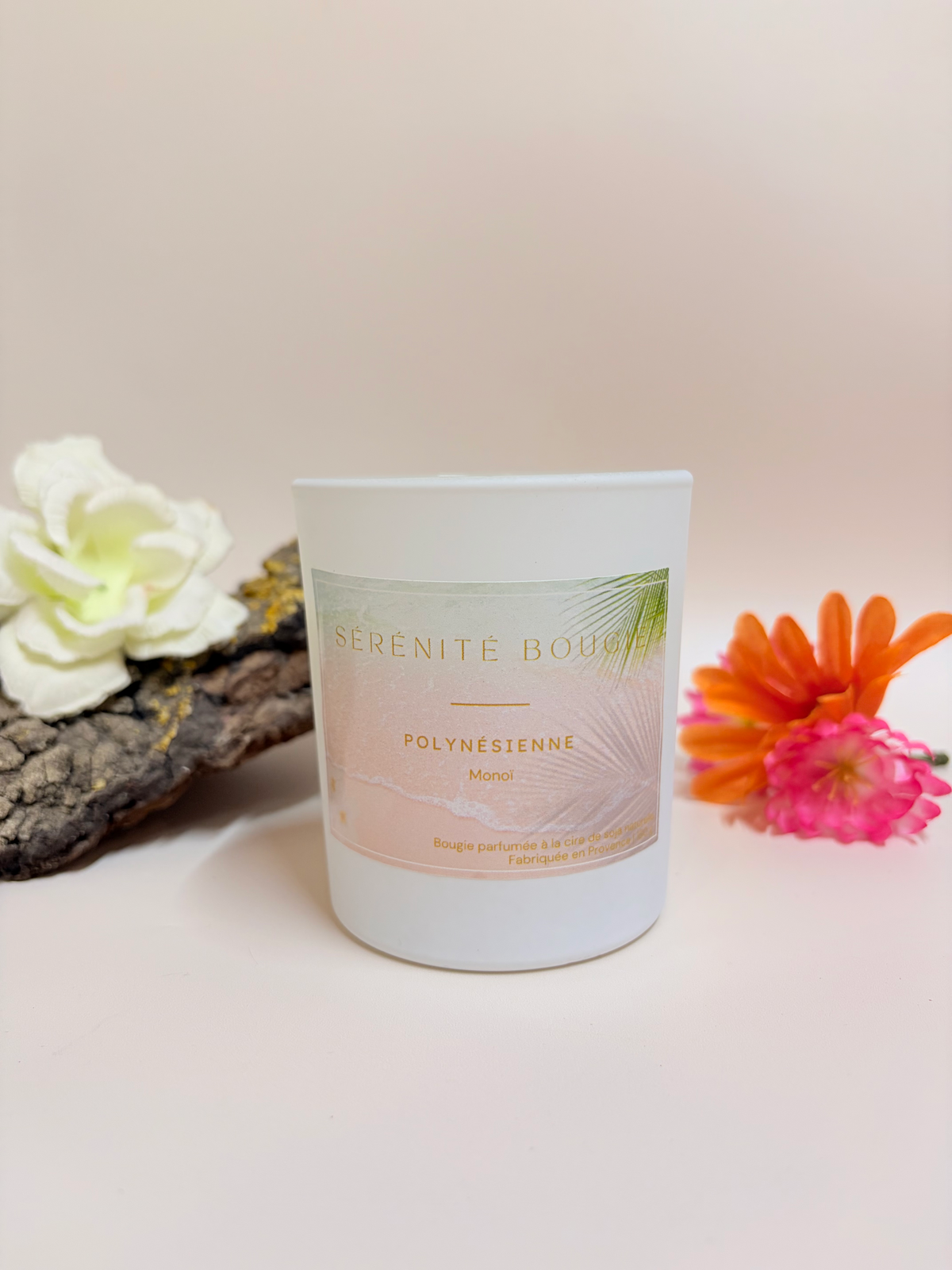 Bougie_Artisanale_Polynesienne_Noix_de_Coco_Poetique